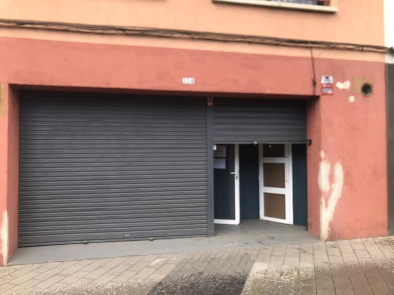 Build-to-Rent in Montcada i Reixac, Barcelona for sale - Building Photo - Image 1 of 1