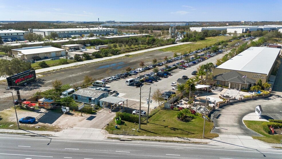 7350 Narcoossee Rd, Orlando, FL for sale - Building Photo - Image 1 of 15