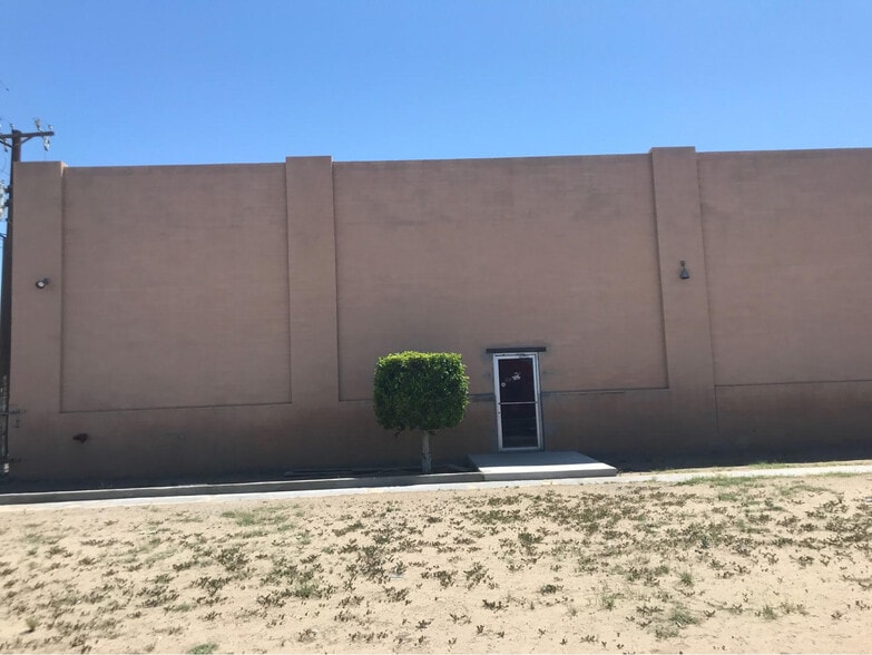653 E 20th St, Yuma, AZ for sale - Building Photo - Image 2 of 12