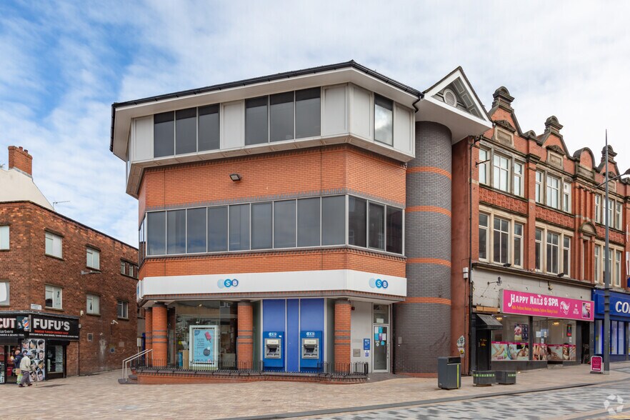 Crown Bank, Stoke On Trent for sale - Building Photo - Image 1 of 1