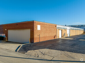 7201 S Leamington Ave, Bedford Park, IL for rent Building Photo- Image 1 of 8