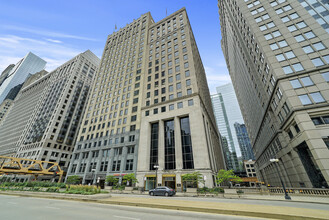 211 W Wacker Dr, Chicago, IL for sale Building Photo- Image 1 of 25