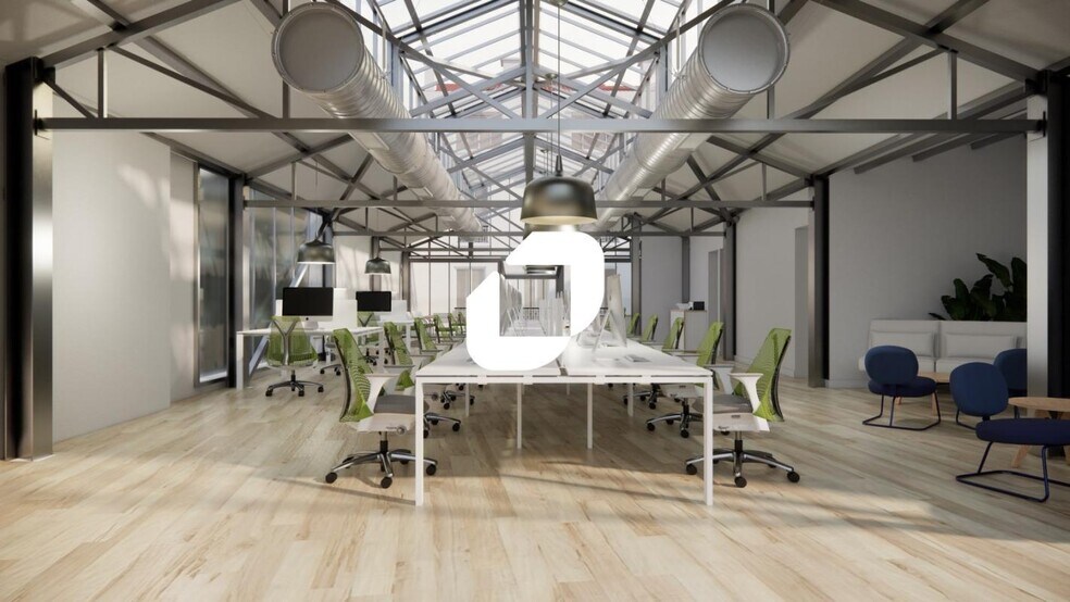 Light Industrial in Montreuil for sale - Interior Photo - Image 3 of 12