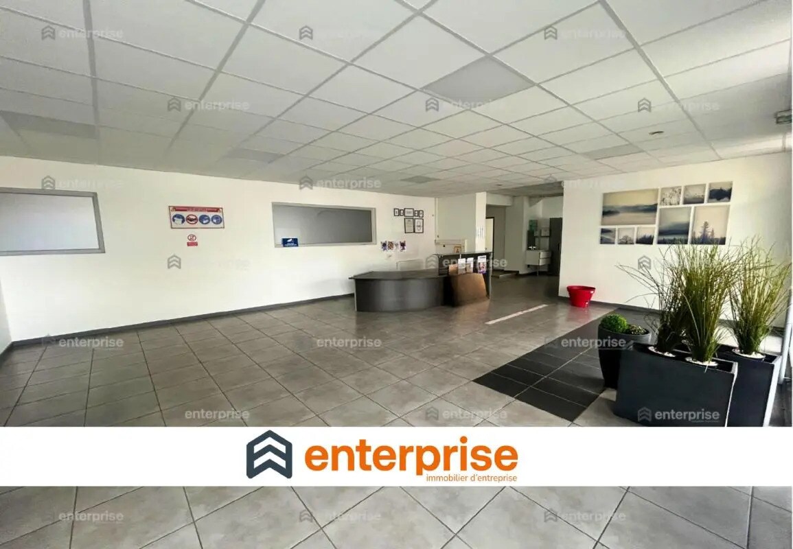 Retail in Soissons for sale Lobby- Image 1 of 8