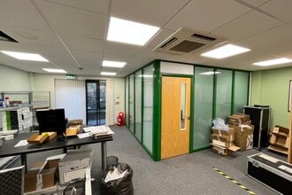 Fair Oak Close, Clyst Honiton to rent Interior Photo- Image 2 of 3