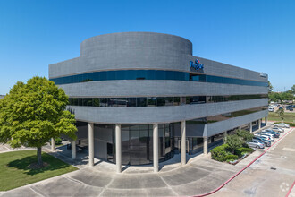 8300 Cypress Creek Pky, Houston, TX for rent Building Photo- Image 1 of 13