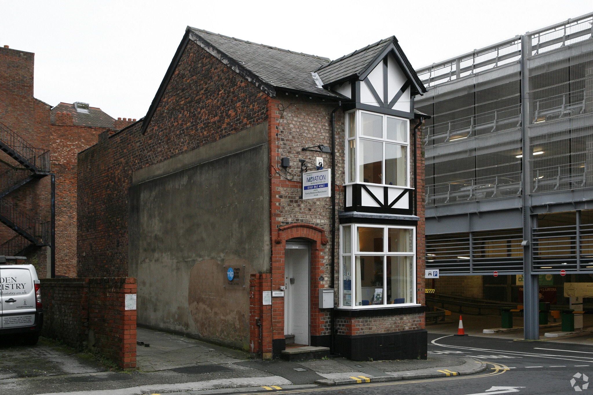 28 High St, Altrincham for sale Primary Photo- Image 1 of 1