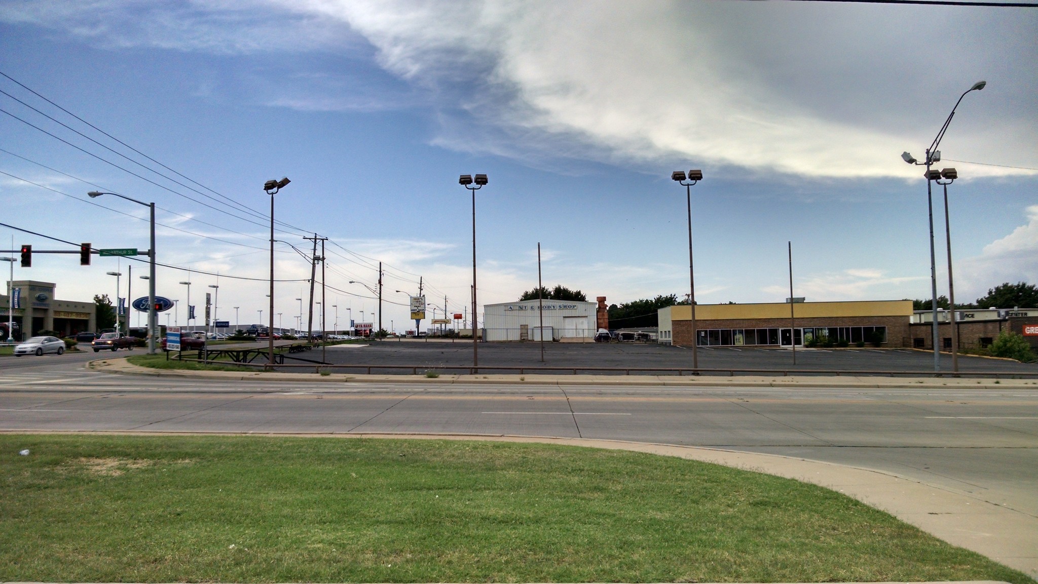 815 E Macarthur St, Shawnee, OK for rent Building Photo- Image 1 of 3