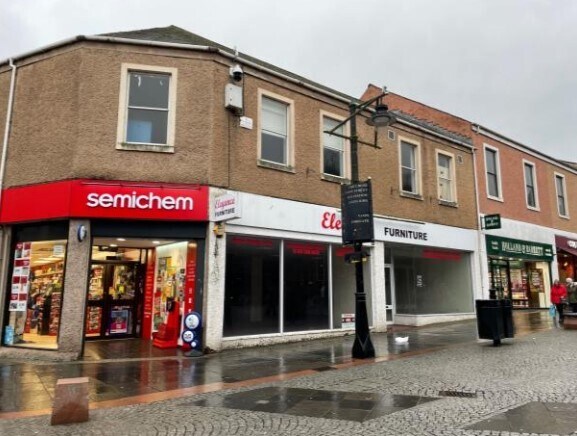 4-6 Portland St, Kilmarnock to rent - Building Photo - Image 3 of 3