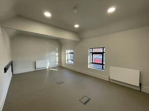 23 Albert St, Newcastle to rent Interior Photo- Image 2 of 5