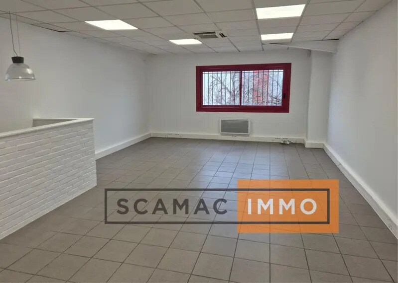 Industrial in Mitry-Mory to rent - Interior Photo - Image 2 of 5