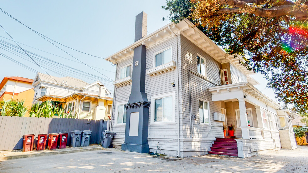 1832 Fruitvale Ave, Oakland, CA for sale - Building Photo - Image 1 of 1