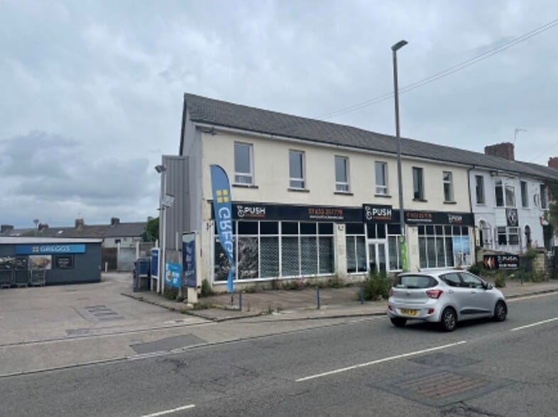 134-140 Stow Hl, Newport to rent - Building Photo - Image 1 of 1