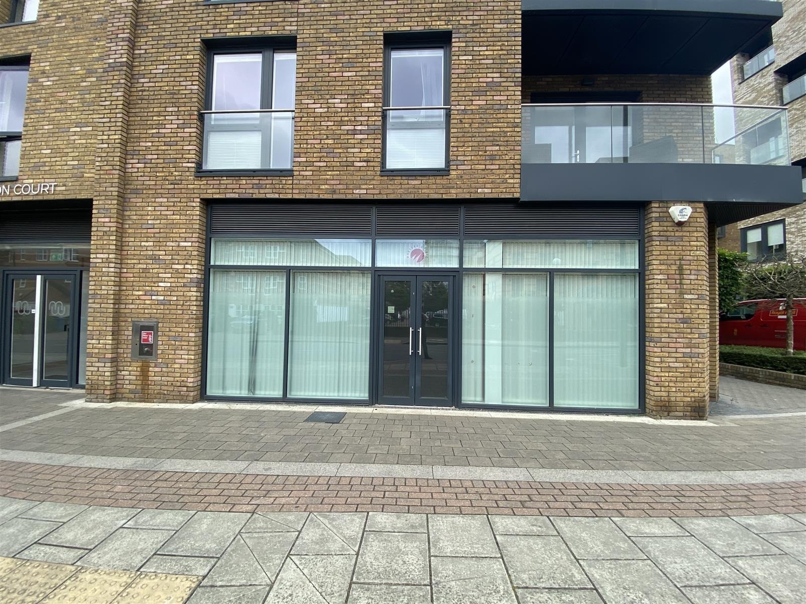 Plough Way, London to rent Building Photo- Image 1 of 4