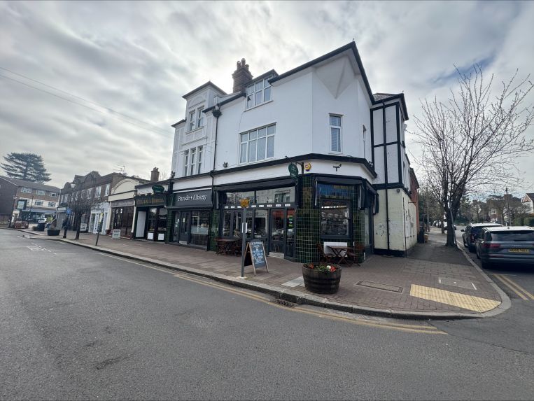 19-21 The Parade, Claygate for sale - Building Photo - Image 2 of 9
