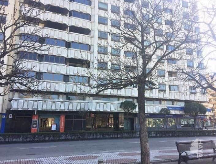 Avenida Condesa Sagasta, 2, León, León for sale Primary Photo- Image 1 of 15