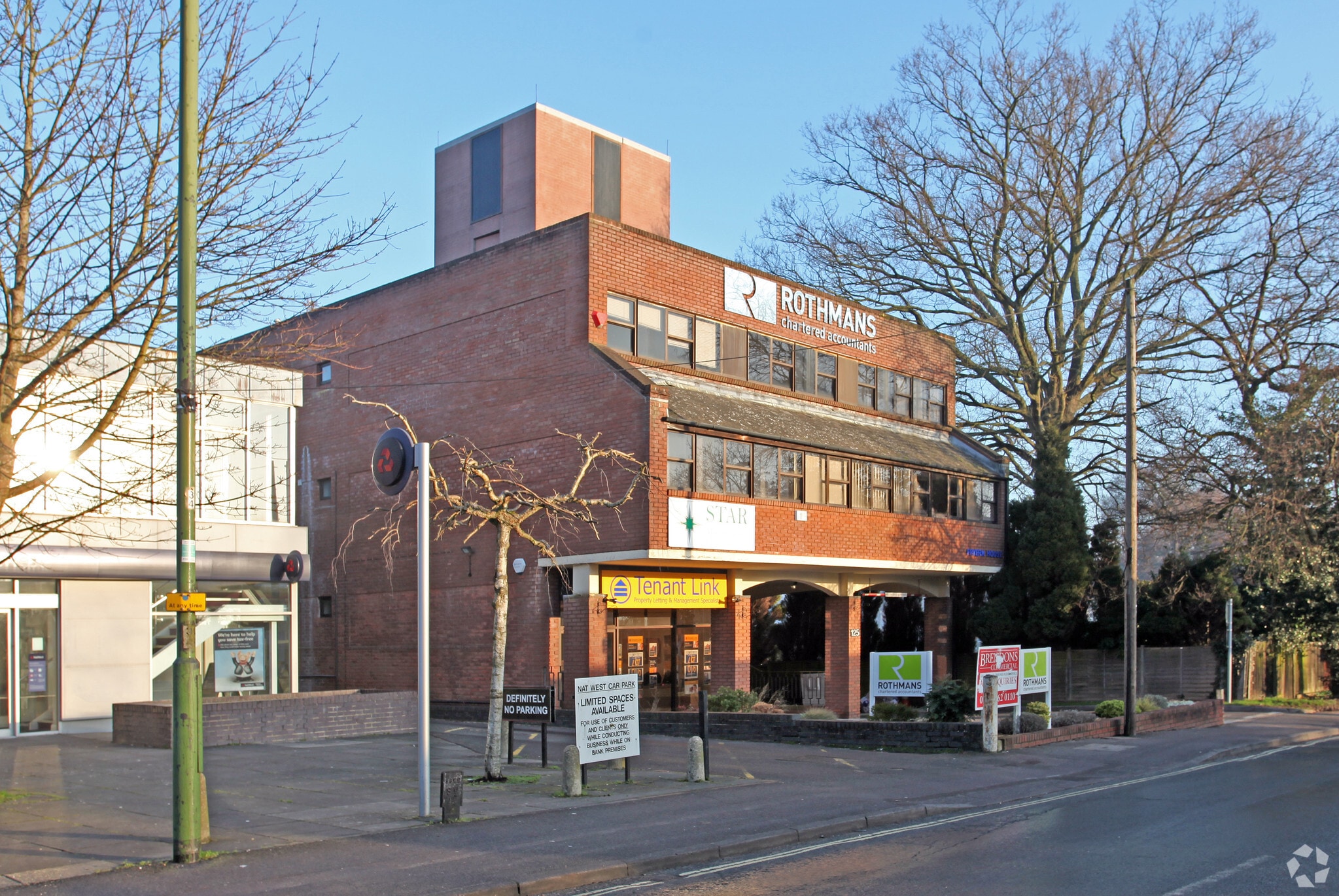 125 Winchester Rd, Eastleigh to rent Primary Photo- Image 1 of 5