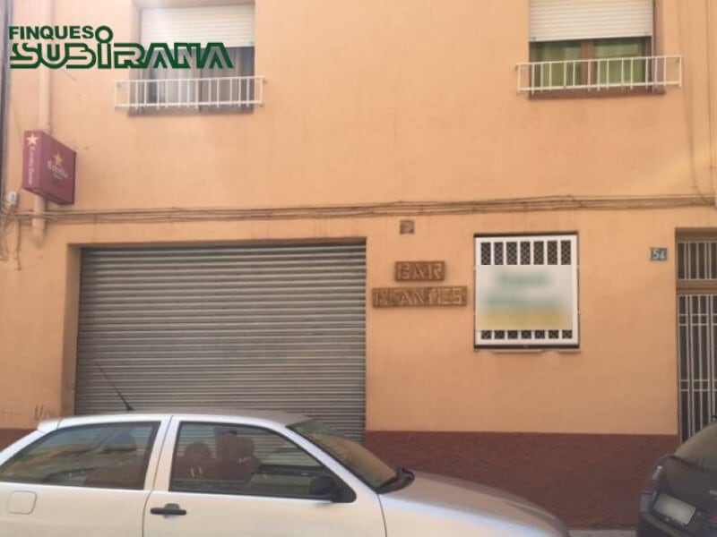 Retail in Vilanova del Camí, Barcelona to rent Building Photo- Image 1 of 7