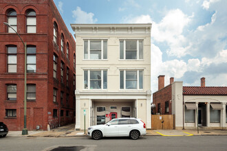 205-209 N Foushee St, Richmond, VA for rent Building Photo- Image 2 of 32