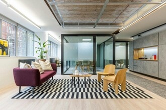 10-16 Elm St, London to rent Building Photo- Image 2 of 12