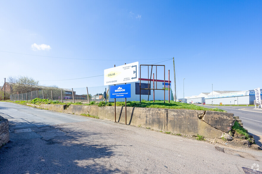 Dysart Rd, Grantham to rent - Building Photo - Image 1 of 4