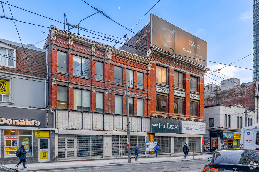 119 Church St, Toronto, ON for rent - Building Photo - Image 2 of 4