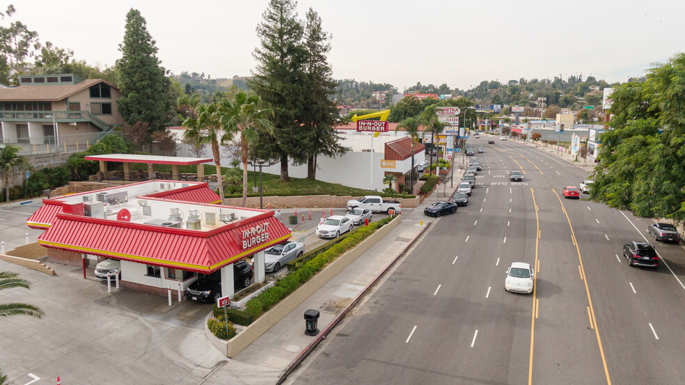 5606 Lankershim Blvd, North Hollywood, CA for rent - Building Photo - Image 1 of 5