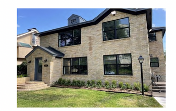 2207 Hermann Dr, Houston, TX for rent Primary Photo- Image 1 of 16