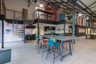 2.1-2.6 Paintworks, Bristol to rent Interior Photo- Image 2 of 11