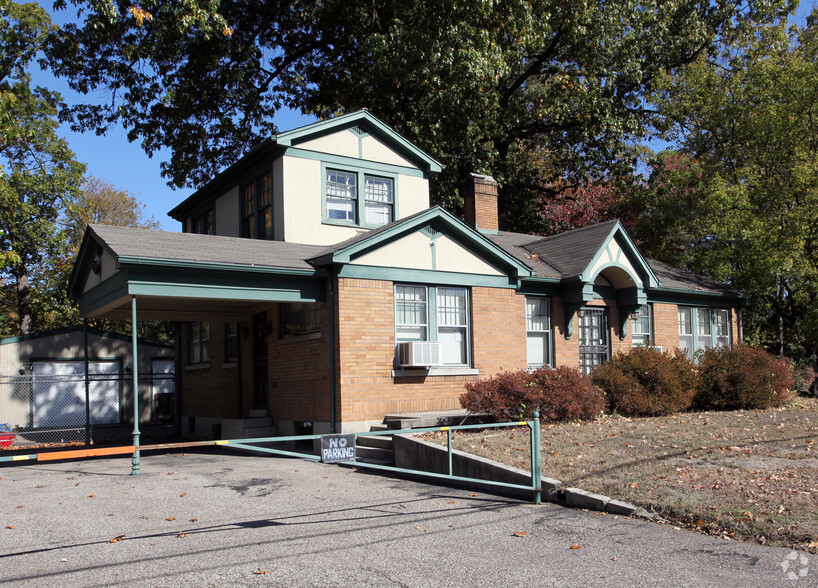 Office in Memphis, TN for sale - Primary Photo - Image 1 of 1