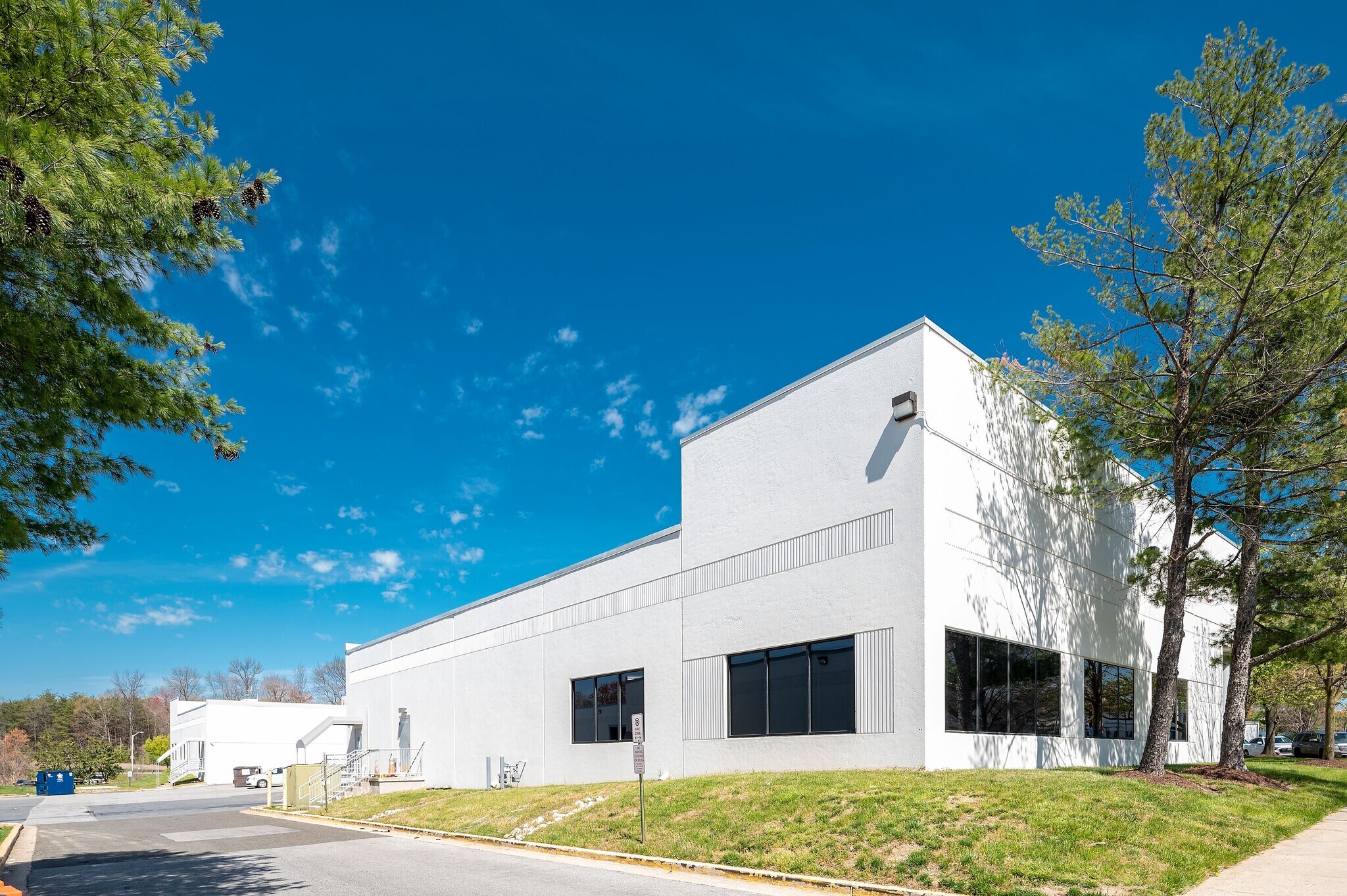 12240 Indian Creek Ct, Beltsville, MD to rent Primary Photo- Image 1 of 7