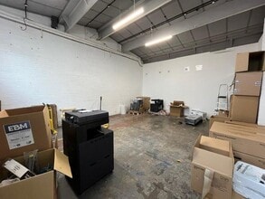 Crittall Rd, Witham to rent Interior Photo- Image 1 of 6