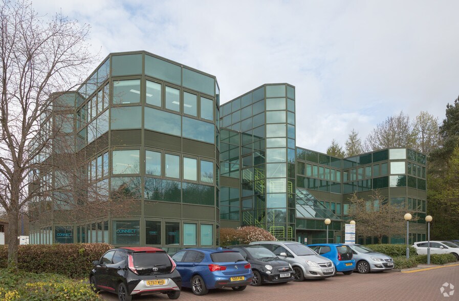 Gemini Cres, Dundee to rent - Primary Photo - Image 1 of 3