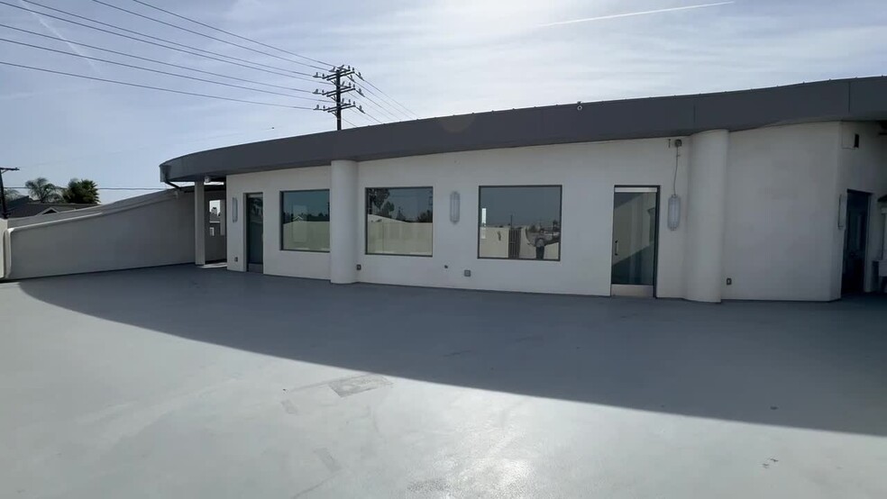 495 N Old Newport Blvd, Newport Beach, CA for rent - Commercial Listing Video - Image 2 of 12