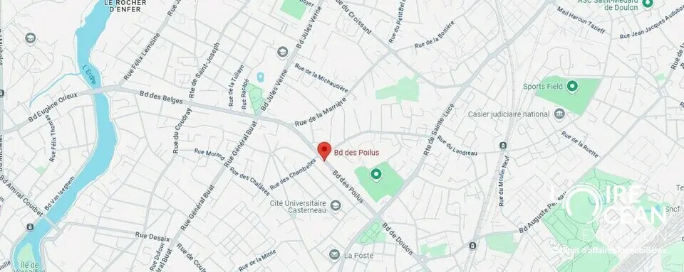 Retail in Nantes to rent - Building Photo - Image 2 of 4