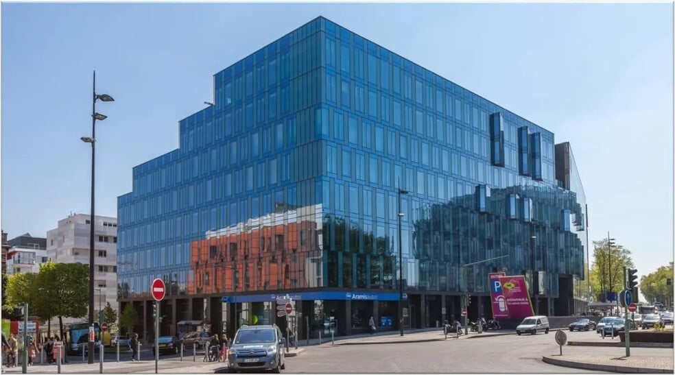 19 Avenue Aristide Briand, Arcueil to rent - Building Photo - Image 2 of 6