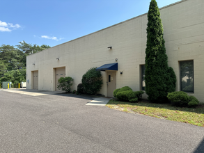 Cooper Road Industrial Park portfolio of 3 properties for sale on LoopNet.co.uk Building Photo- Image 1 of 13