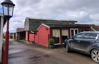 Uttoxeter Rd, Rugeley for rent Building Photo- Image 1 of 2