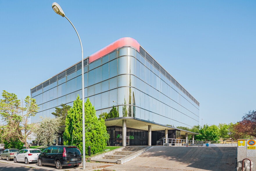 Office in Villaviciosa de Odón, Madrid for sale - Primary Photo - Image 1 of 3