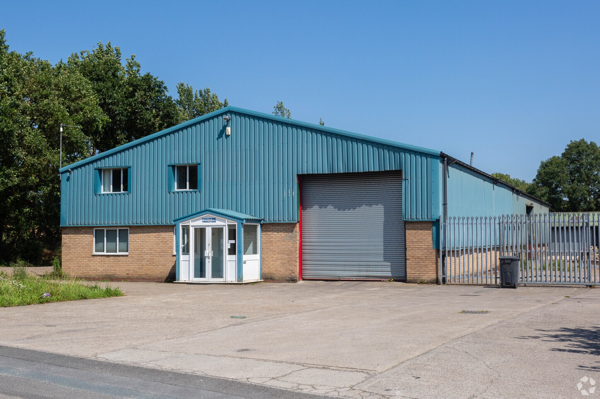 3-7 Foss Way, Catterick Garrison for sale Primary Photo- Image 1 of 1