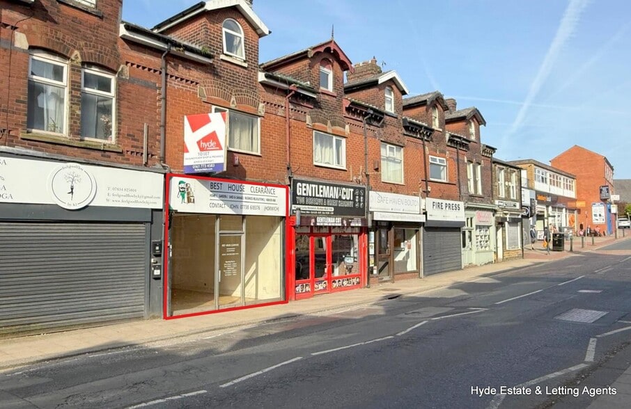 54 Lee Ln, Bolton to rent - Primary Photo - Image 1 of 8