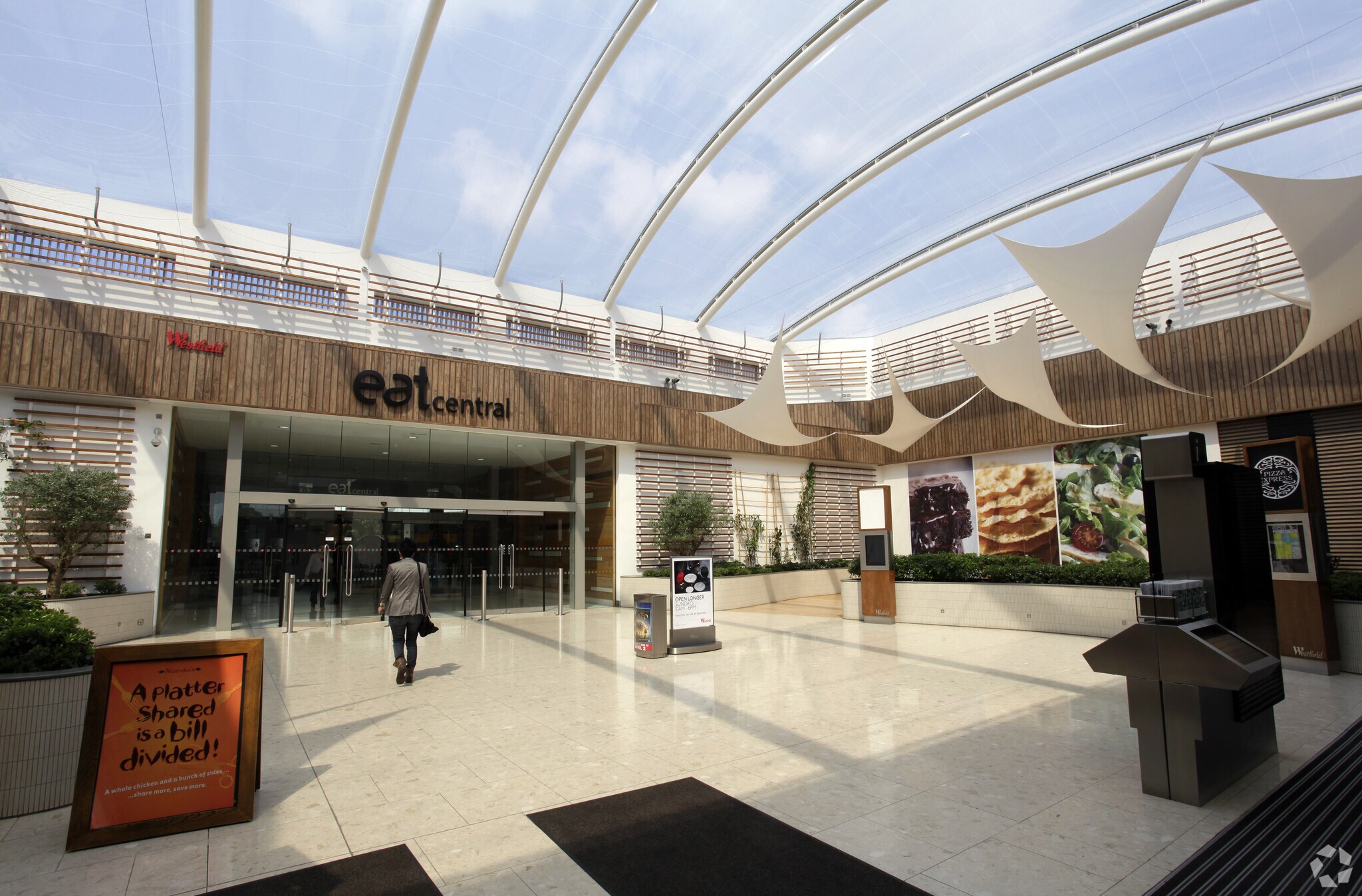 Merry Hl, Brierley Hill for sale Building Photo- Image 1 of 1