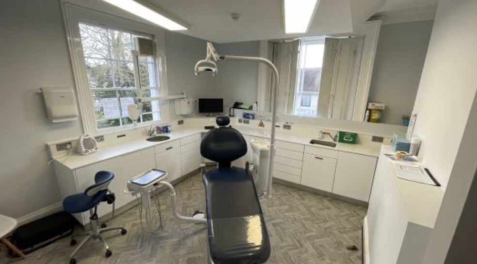 21 Market Hl, Southam to rent - Interior Photo - Image 2 of 8