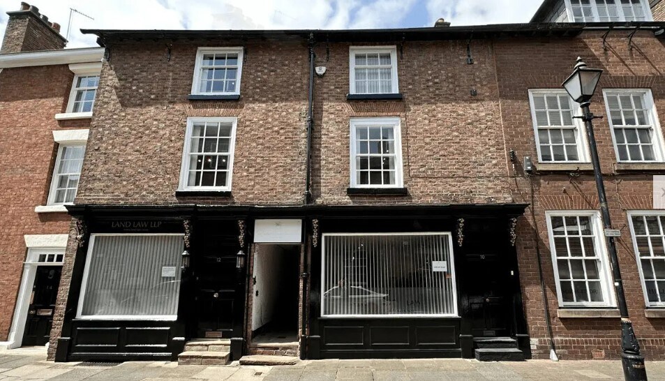 10 Market St, Altrincham for sale Primary Photo- Image 1 of 1