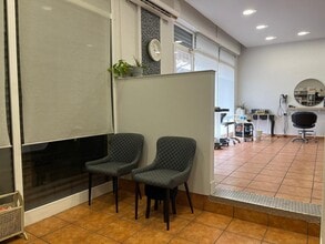 Retail in Viladecans, Barcelona to rent Interior Photo- Image 2 of 11