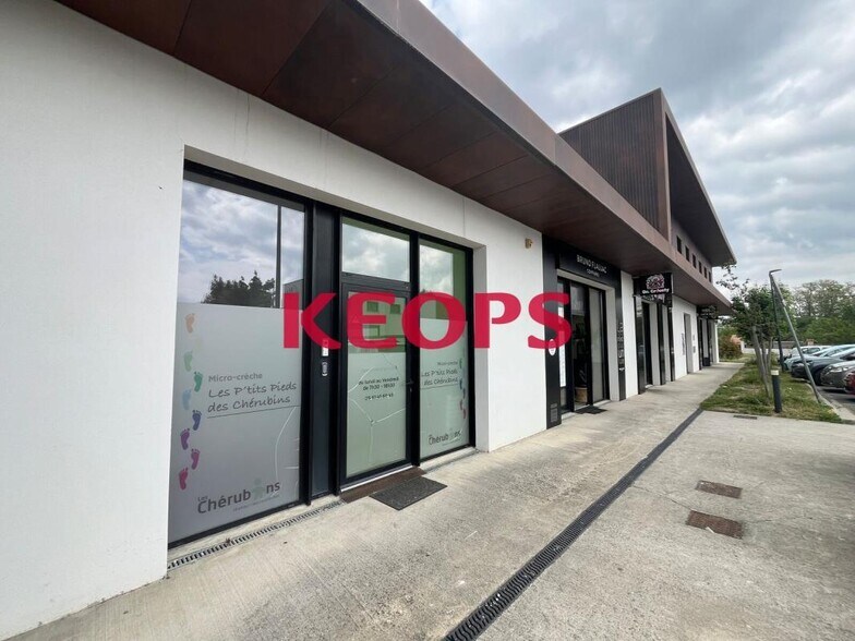 6 Impasse Henri Matisse, Cugnaux to rent - Building Photo - Image 1 of 5