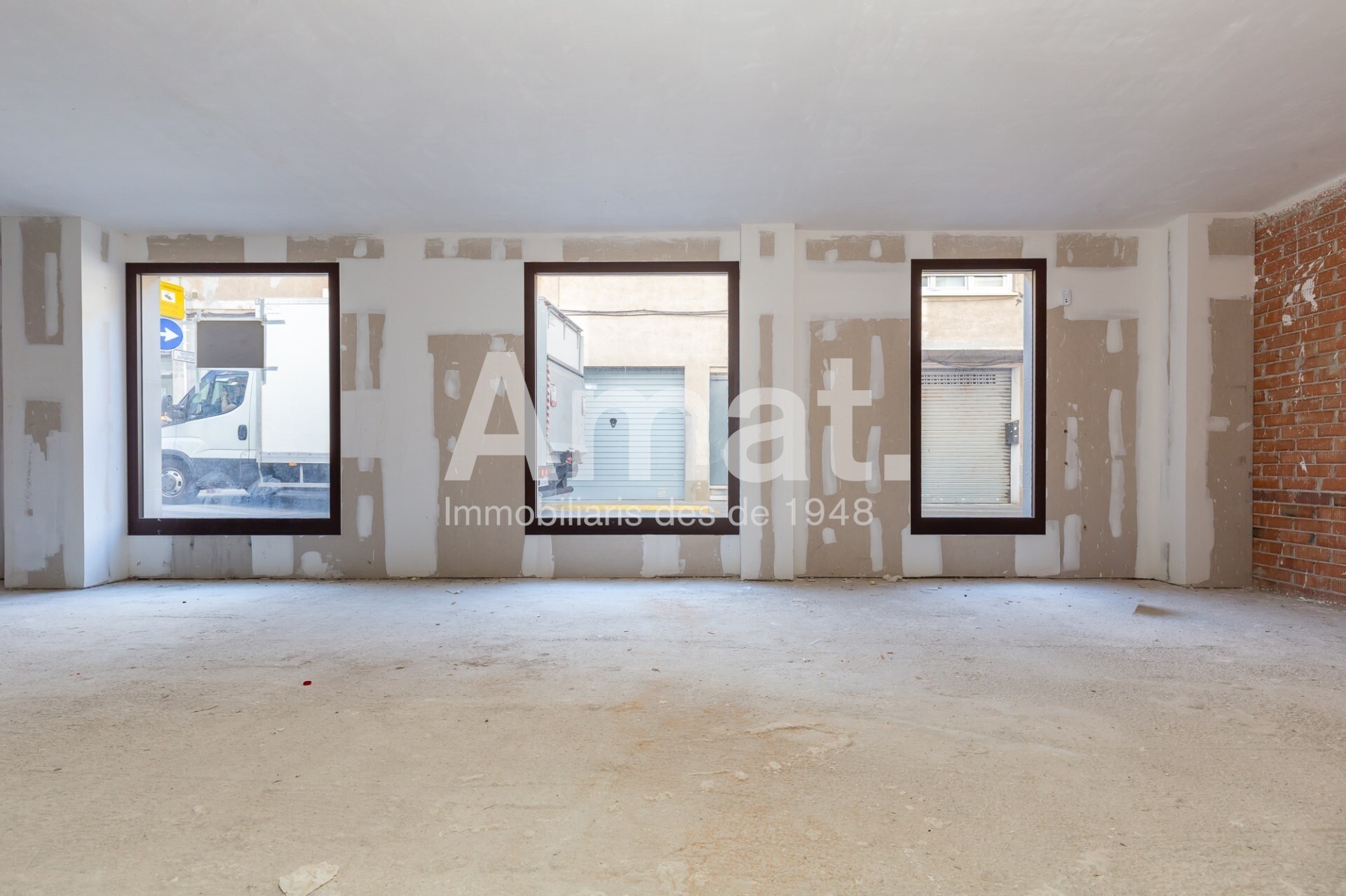 Retail in Rubí, Barcelona to rent Interior Photo- Image 1 of 12