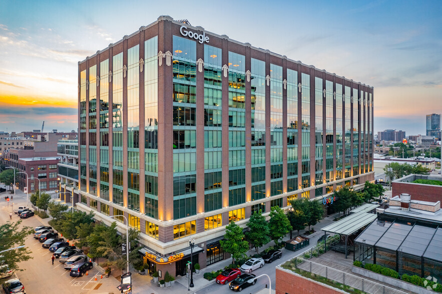 1000 W Fulton Market, Chicago, IL for rent - Primary Photo - Image 1 of 15