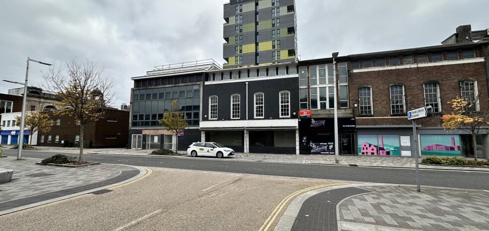 66-67 The Kingsway, Swansea for sale - Building Photo - Image 1 of 2