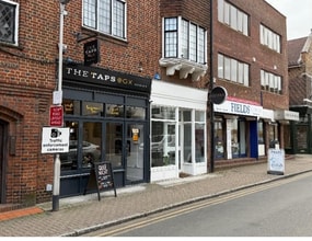 14 Station Rd, Gerrards Cross to rent Building Photo- Image 2 of 4